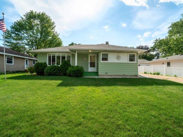 3030 Jupiter Avenue, Eau Claire WI 54703 - Residential house for sale - MLS #1602309 - image1