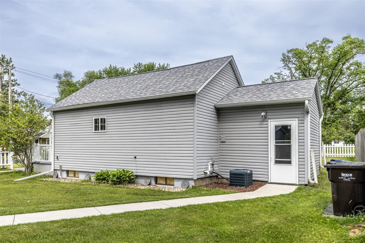 310 3Rd Street Street, Black River Falls WI 54615 - Residential house for sale - MLS #1601671 - image11