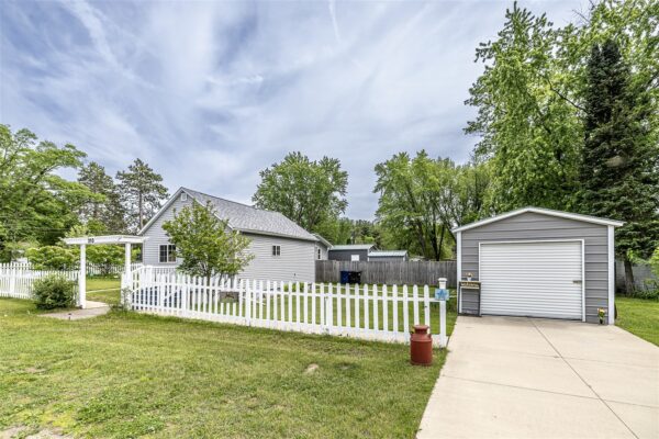 310 E 3Rd Street Street Black River Falls WI 54615
