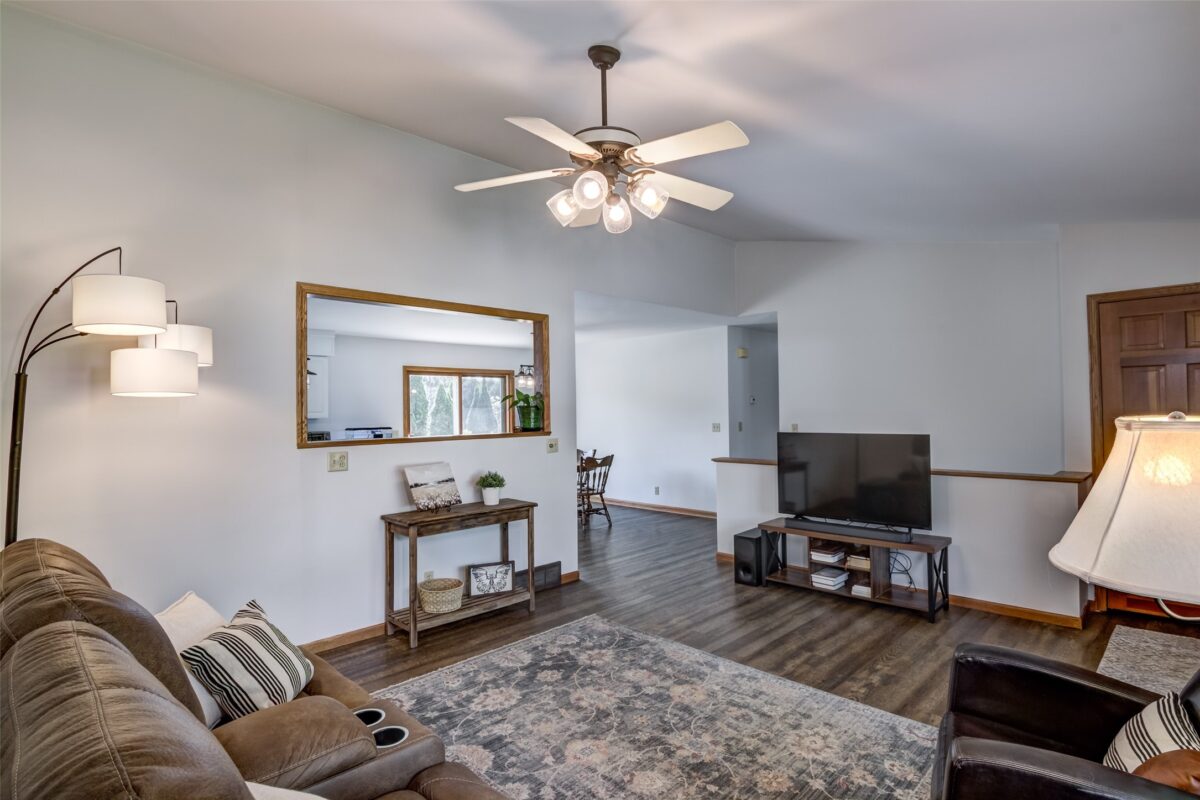 311 Glenwood Court, Chippewa Falls WI 54729 - Residential house for sale - MLS #1600990 - image5