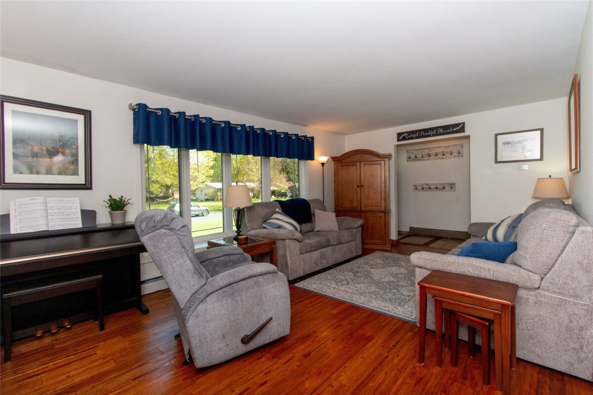 3112 Drier Rd, Eau Claire WI 54701 - Residential house for sale - MLS #1600752 - image3