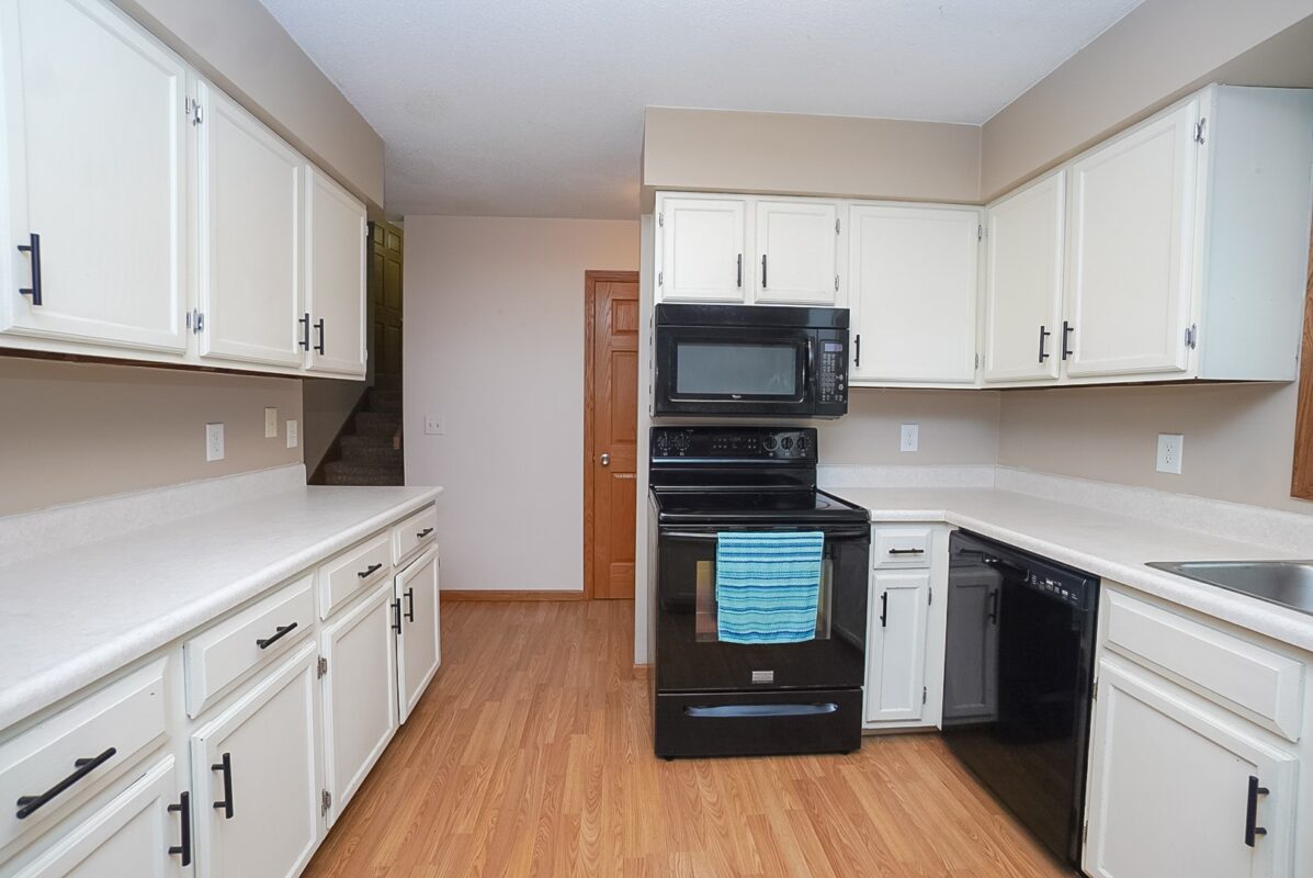 3114 Kilbourne Avenue, Eau Claire WI 54703 - Residential house for sale - MLS #1601194 - image2