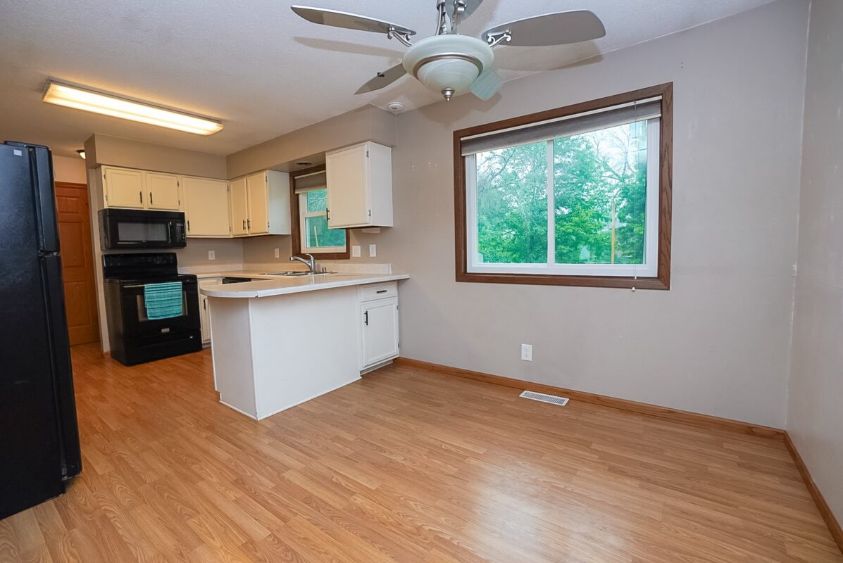 3114 Kilbourne Avenue, Eau Claire WI 54703 - Residential house for sale - MLS #1601194 - image4