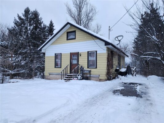 313 SABIN AVE W  Ladysmith WI 54848