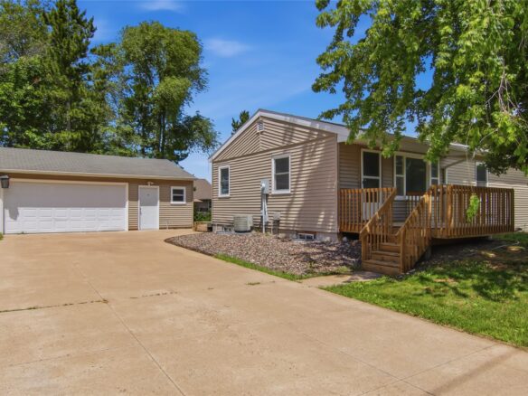 3140 Folsom Street, Eau Claire WI 54703 - Residential house for sale - MLS #1602332 - image1