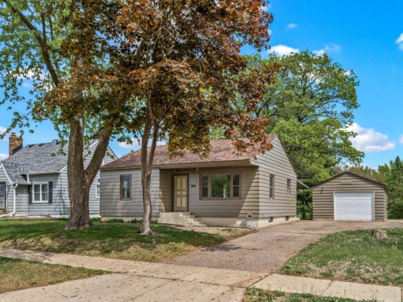 3161 Venus Avenue, Eau Claire WI 54703 - Residential house for sale - MLS #1601256 - image1