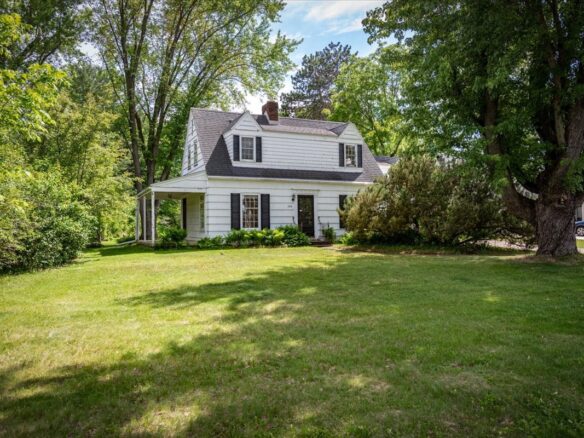 320 Elm Avenue, Menomonie WI 54751 - Residential house for sale - MLS #1601822 - image1
