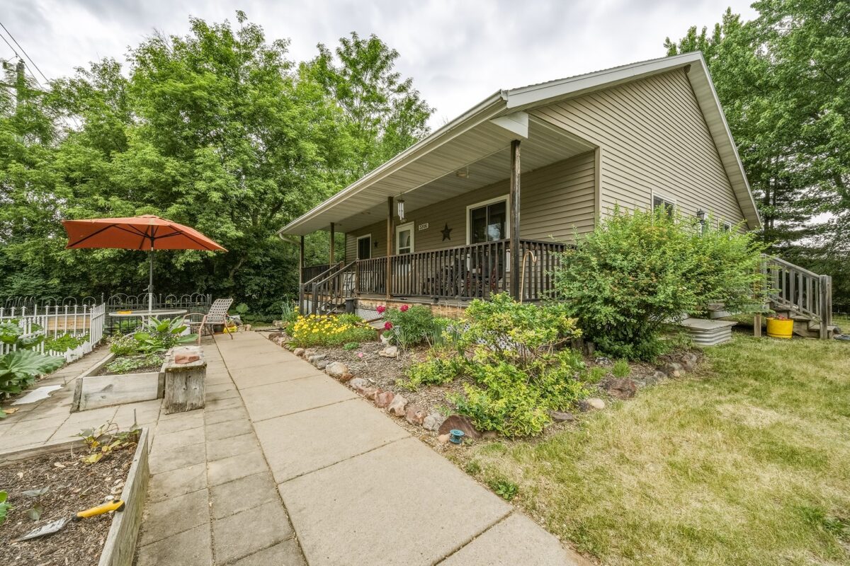 3206 Folsom, Eau Claire WI 54703 - Residential house for sale - MLS #1601855 - image2
