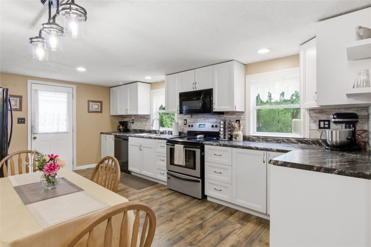 3206 Rosewood Lane, Eau Claire WI 54703 - Residential house for sale - MLS #1601726 - image4