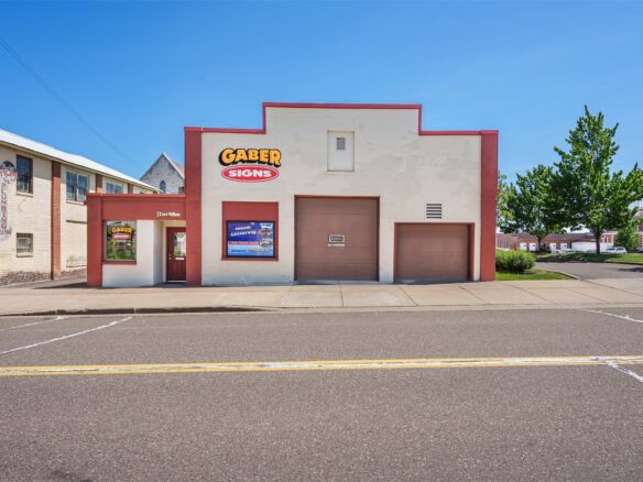 33 Willow Street, Chippewa Falls WI 54729 - CommercialSale house for sale - MLS #1601821 - image1