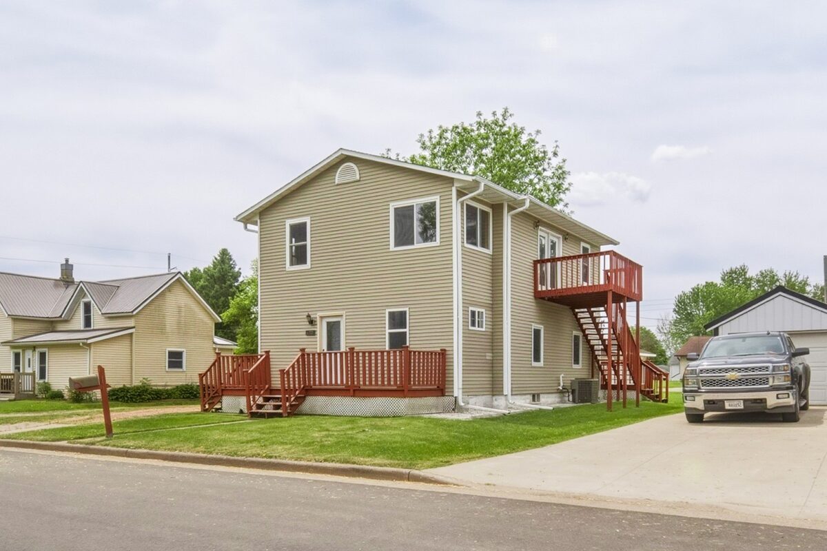 332 Lincoln Street, Stanley WI 54768 - Residential house for sale - MLS #1601887 - image2