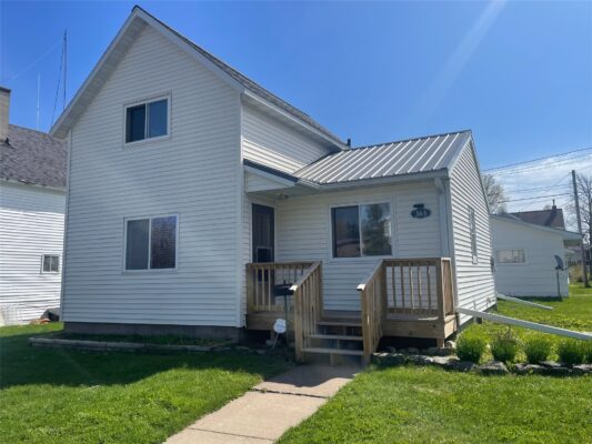 363 5th Avenue Park Falls WI 54552