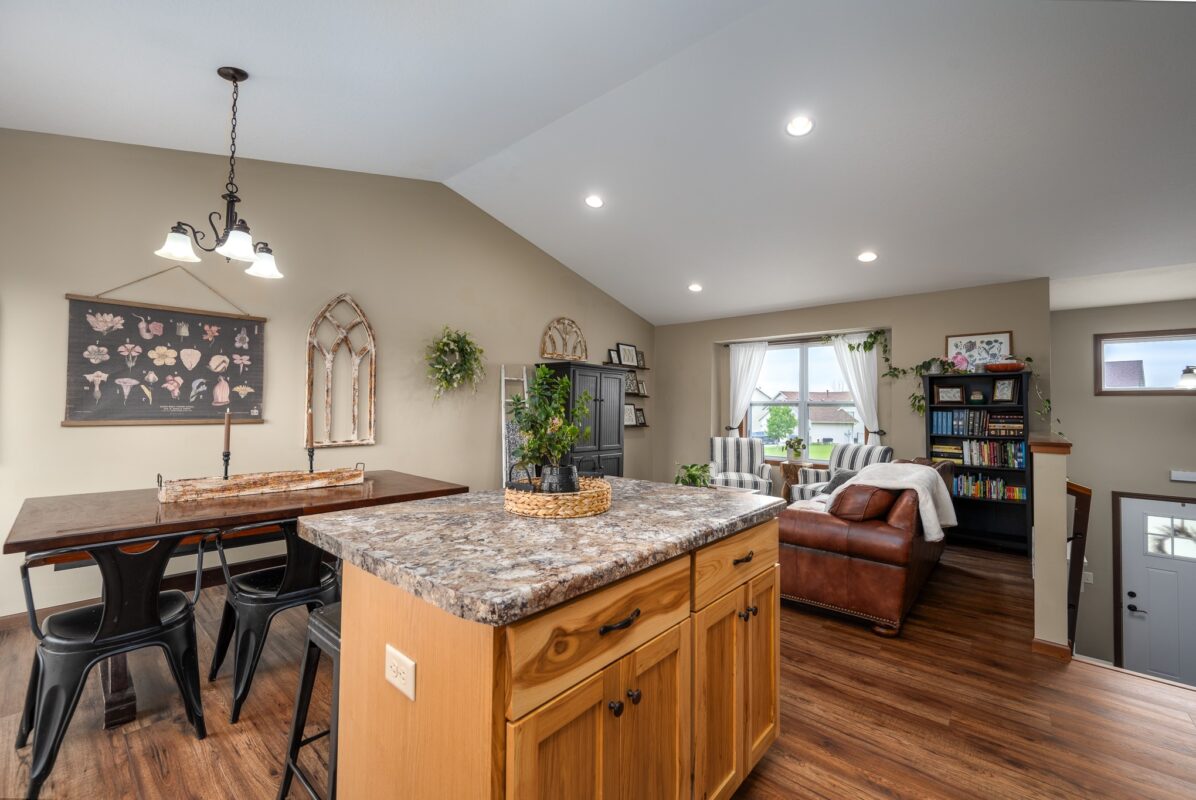 388 Dakota Avenue, Roberts WI 54023 - Residential house for sale - MLS #1601764 - image8