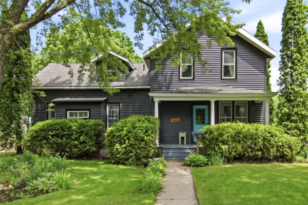 404 Coleman Street Chippewa Falls WI 54729