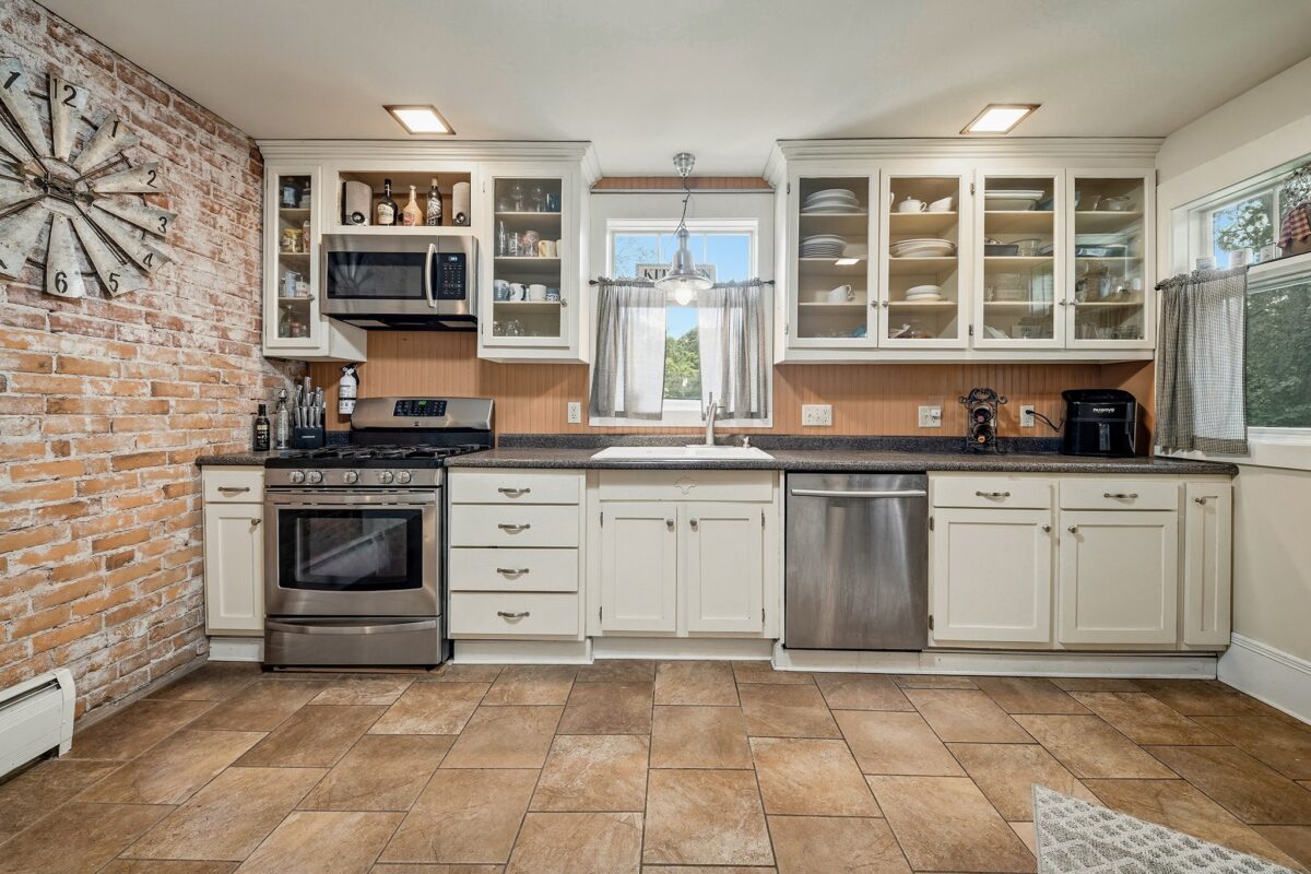 410 Superior Street, Chippewa Falls WI 54729 - Residential house for sale - MLS #1602639 - image22