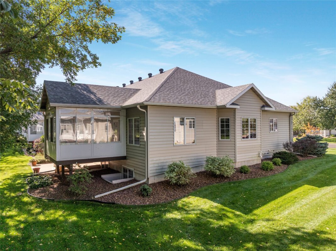 4244 Mill Ridge Circle, Eau Claire WI 54703 - Residential house for sale - MLS #1602030 - image3
