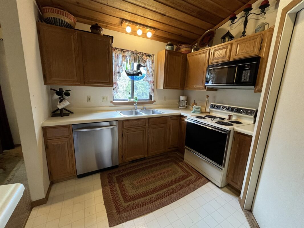 42910 Lakewoods Drive, Cable WI 54821 - Residential house for sale - MLS #1601003 - image6