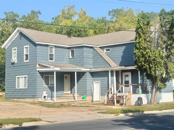 508 Ferry Street, Eau Claire WI 54703 - ResidentialIncome house for sale - MLS #1599429 - image1