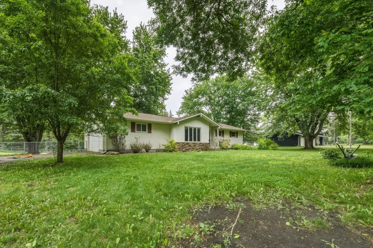 5101 Sindelar Drive, Eau Claire WI 54701 - Residential house for sale - MLS #1601159 - image2