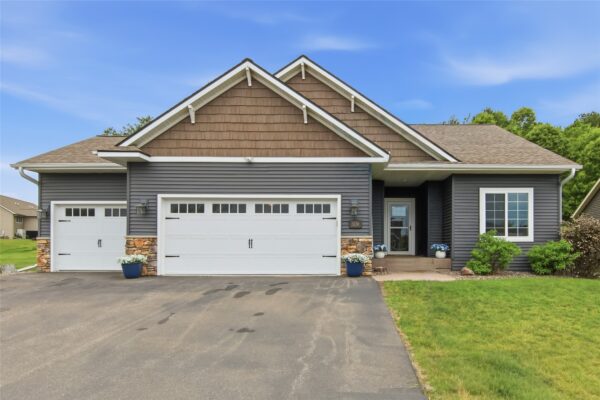 5226 Waylon Street Eau Claire WI 54703
