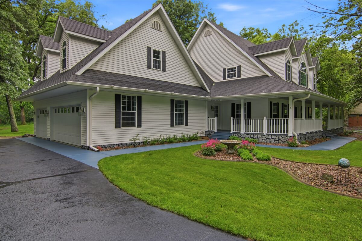 5640 Wild Rose Lane, Eau Claire WI 54701 - Residential house for sale - MLS #1602272 - image2
