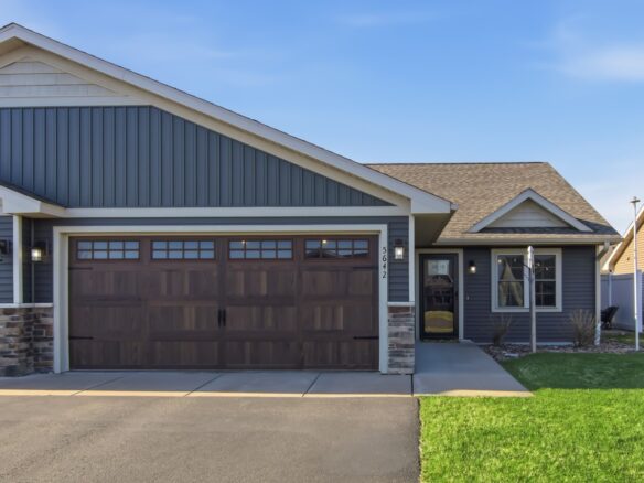 5642 Green Park Drive, Eau Claire WI 54703 - Residential house for sale - MLS #1600373 - image1