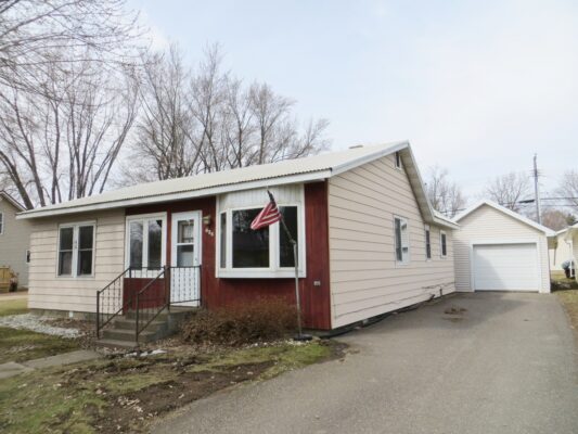 636 E 3rd Street Owen WI 54460