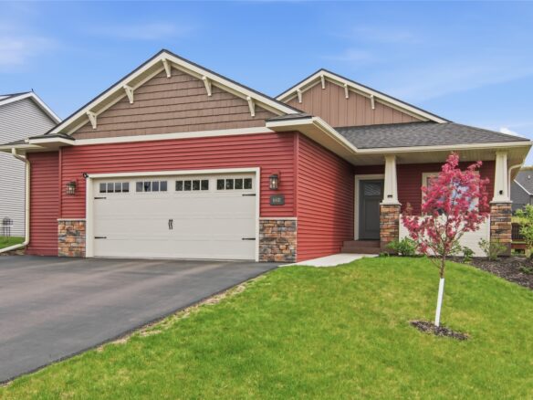 6401 Aspen Ridge Drive, Eau Claire WI 54703 - Residential house for sale - MLS #1601164 - image1