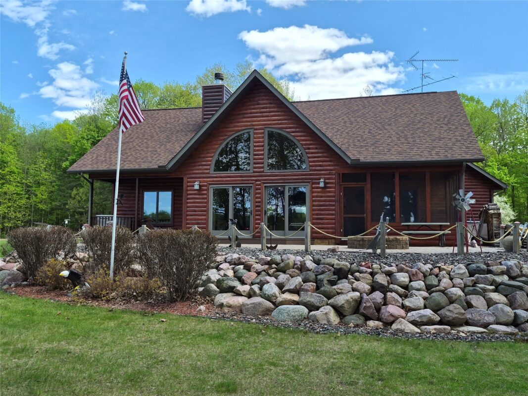 651 Pleasant View Trail, New Auburn WI 54757 - Residential house for sale - MLS #1601438 - image2