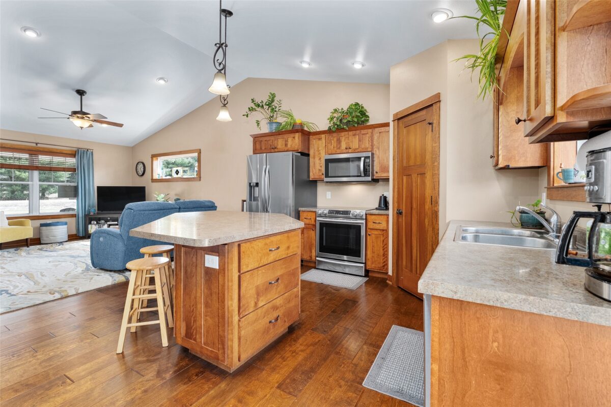 6860 Willow Creek Road, Eau Claire WI 54701 - Residential house for sale - MLS #1599243 - image12