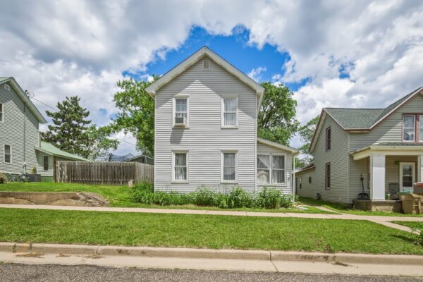 7 S Rural Street Chippewa Falls WI 54729