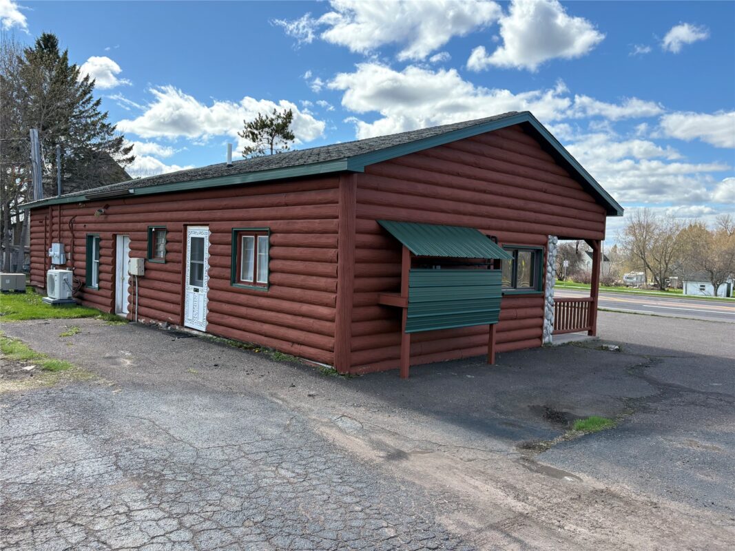722 Lake Shore Drive, Ashland WI 54806 - CommercialSale house for sale - MLS #1600955 - image4