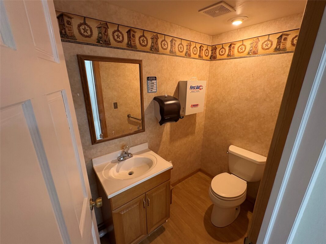 722 Lake Shore Drive, Ashland WI 54806 - CommercialSale house for sale - MLS #1600955 - image9
