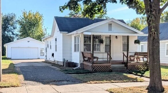 727 Bolles Street, Eau Claire WI 54703 - Residential house for sale - MLS #1601585 - image1