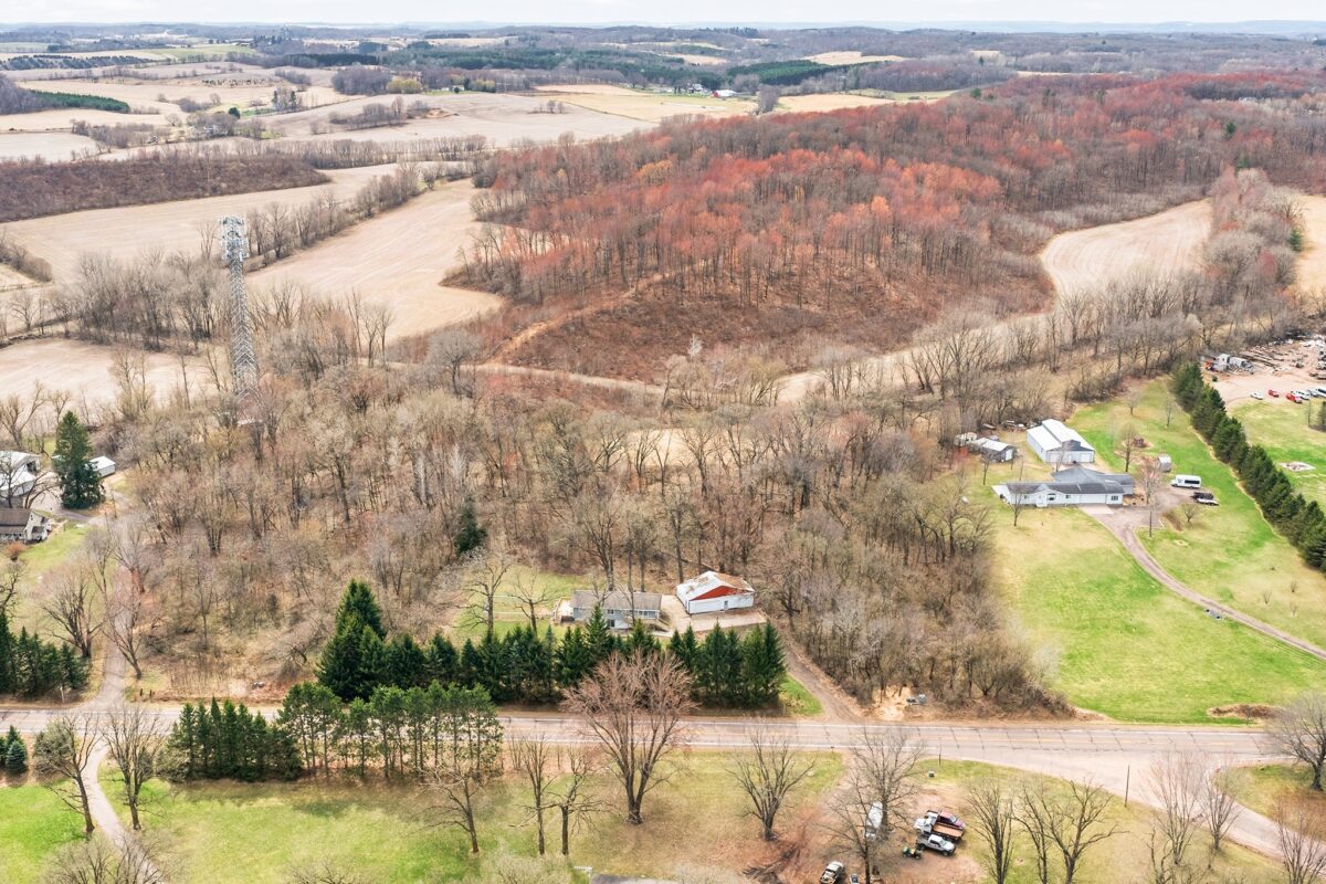 7509 Highway 53, Eau Claire WI 54701 - Residential house for sale - MLS #1599995 - image15