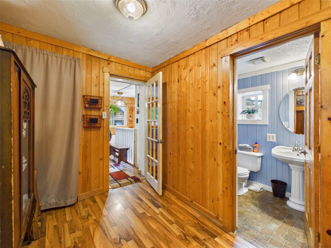 7709 Lake Avenue, Hayward WI 54843 - Residential house for sale - MLS #1602202 - image12