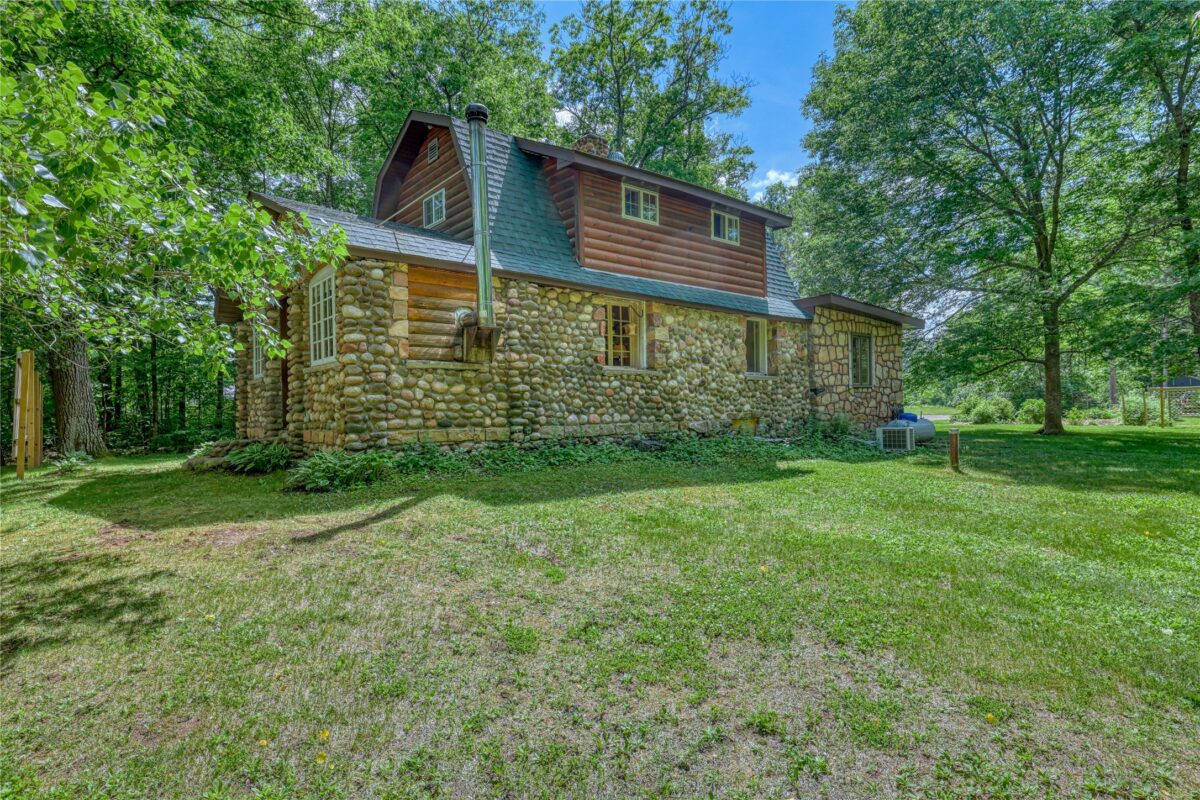 7709 Lake Avenue, Hayward WI 54843 - Residential house for sale - MLS #1602202 - image4