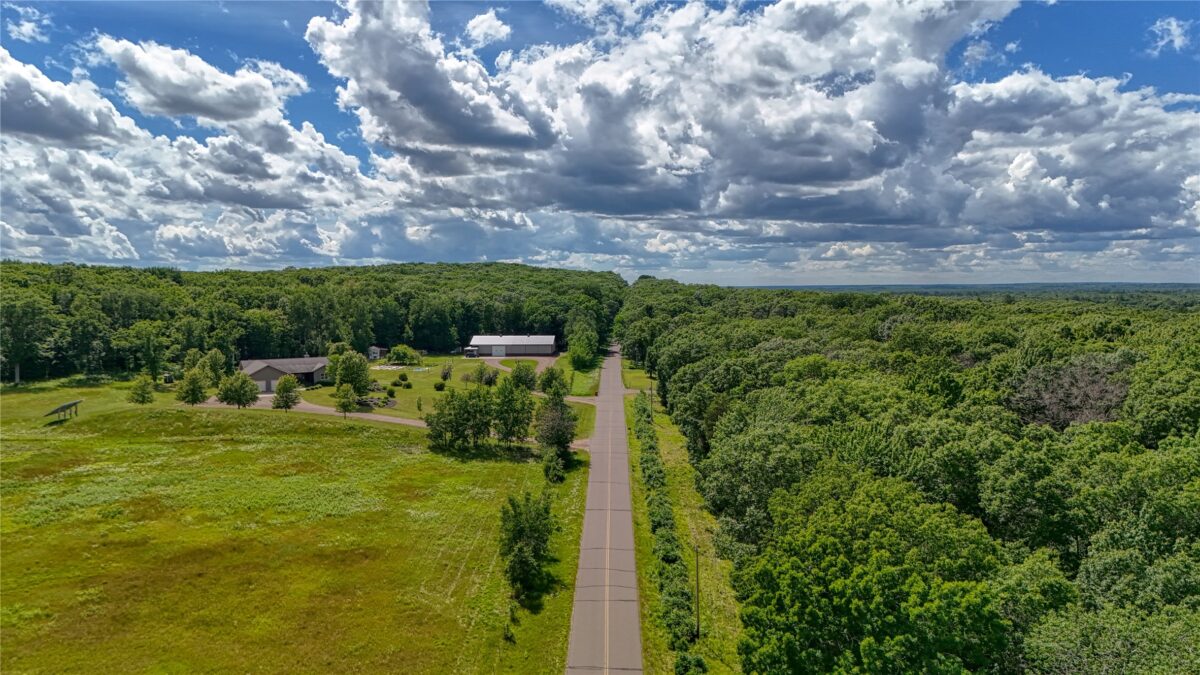 8009 Fox Road, Spooner WI 54801 - Residential house for sale - MLS #1602434 - image43