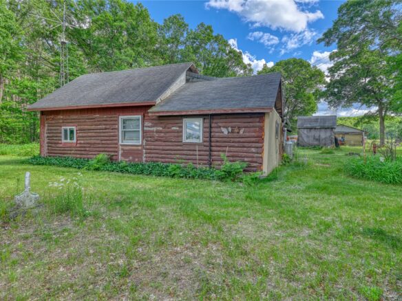 8009 Fox Road, Spooner WI 54801 - Residential house for sale - MLS #1602434 - image1