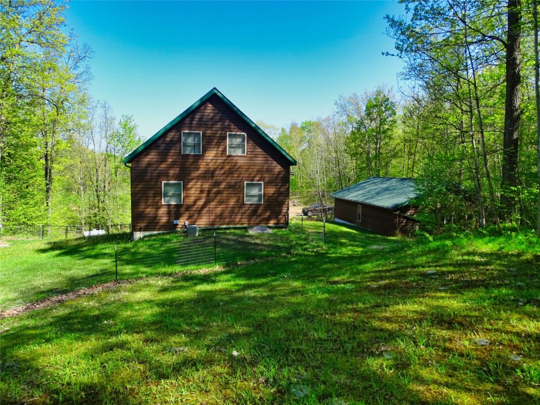 8920 Larson Court, Hayward WI 54843 - Residential house for sale - MLS #1599772 - image11