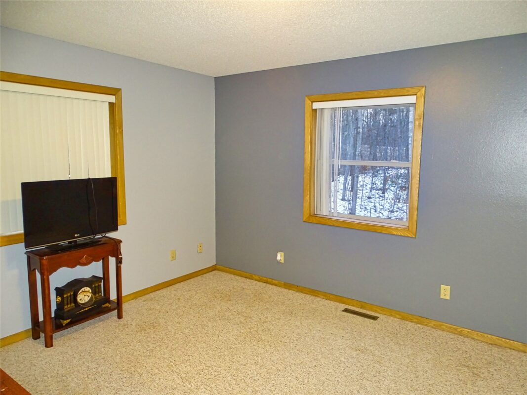8920 Larson Court, Hayward WI 54843 - Residential house for sale - MLS #1599772 - image25