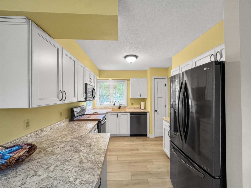 919 Cambridge Court, Altoona WI 54720 - Residential house for sale - MLS #1601777 - image7