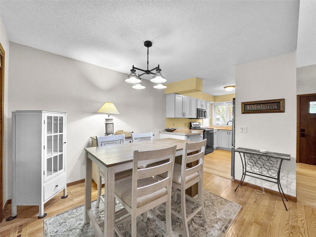 919 Cambridge Court, Altoona WI 54720 - Residential house for sale - MLS #1601777 - image10