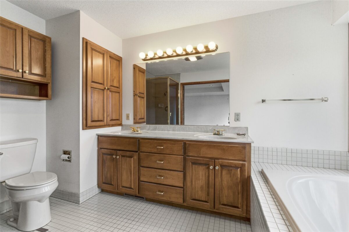 9556 27th Avenue, Eau Claire WI 54703 - Residential house for sale - MLS #1598274 - image27