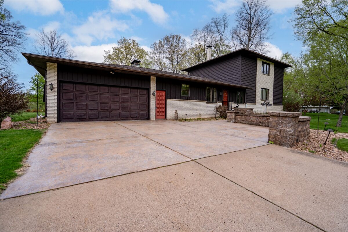 9556 27th Avenue, Eau Claire WI 54703 - Residential house for sale - MLS #1598274 - image4