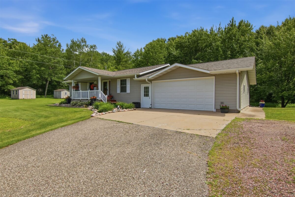 E10725 US Hwy 12, Fall Creek WI 54742 - Residential house for sale - MLS #1602297 - image36