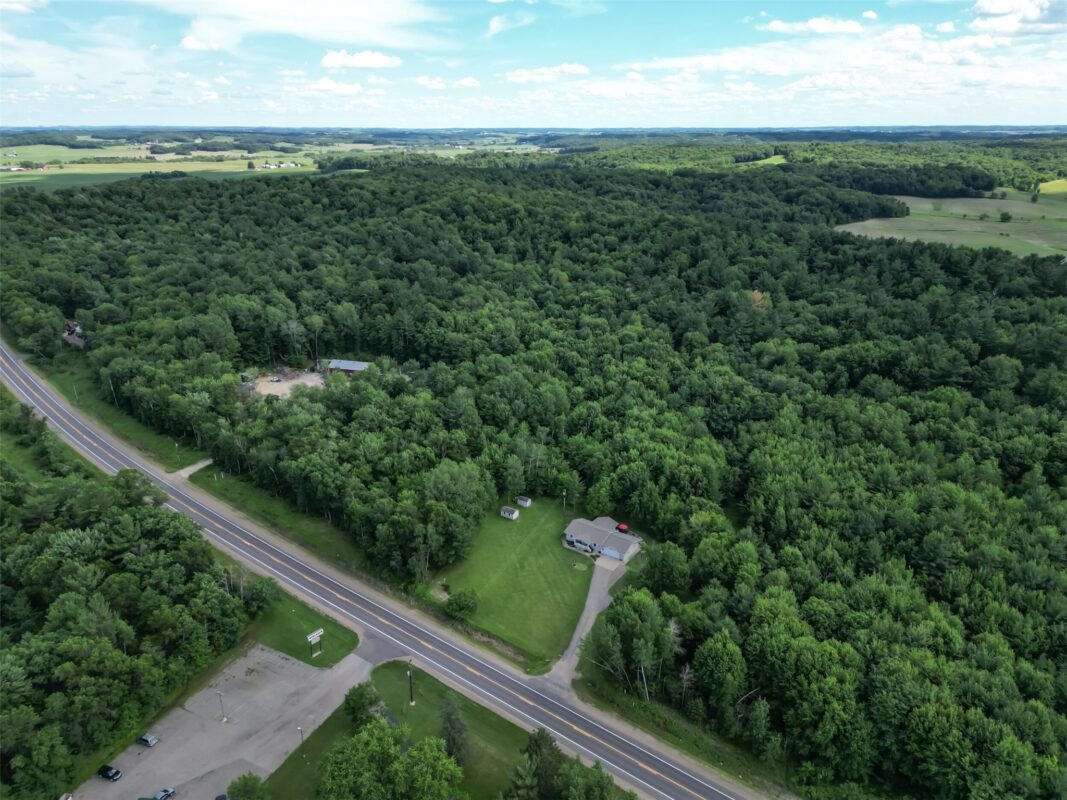 E10725 US Hwy 12, Fall Creek WI 54742 - Residential house for sale - MLS #1602297 - image47