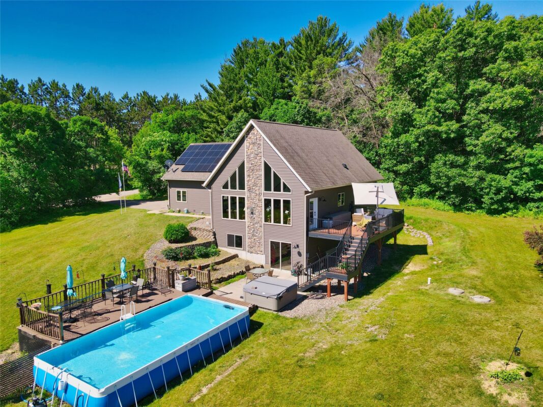 E560 Cedar Road, Eau Claire WI 54701 - Residential house for sale - MLS #1602235 - image8