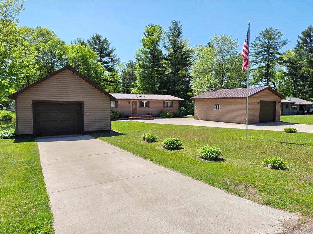 E5732 803rd Avenue, Menomonie WI 54751 - Residential house for sale - MLS #1601708 - image2