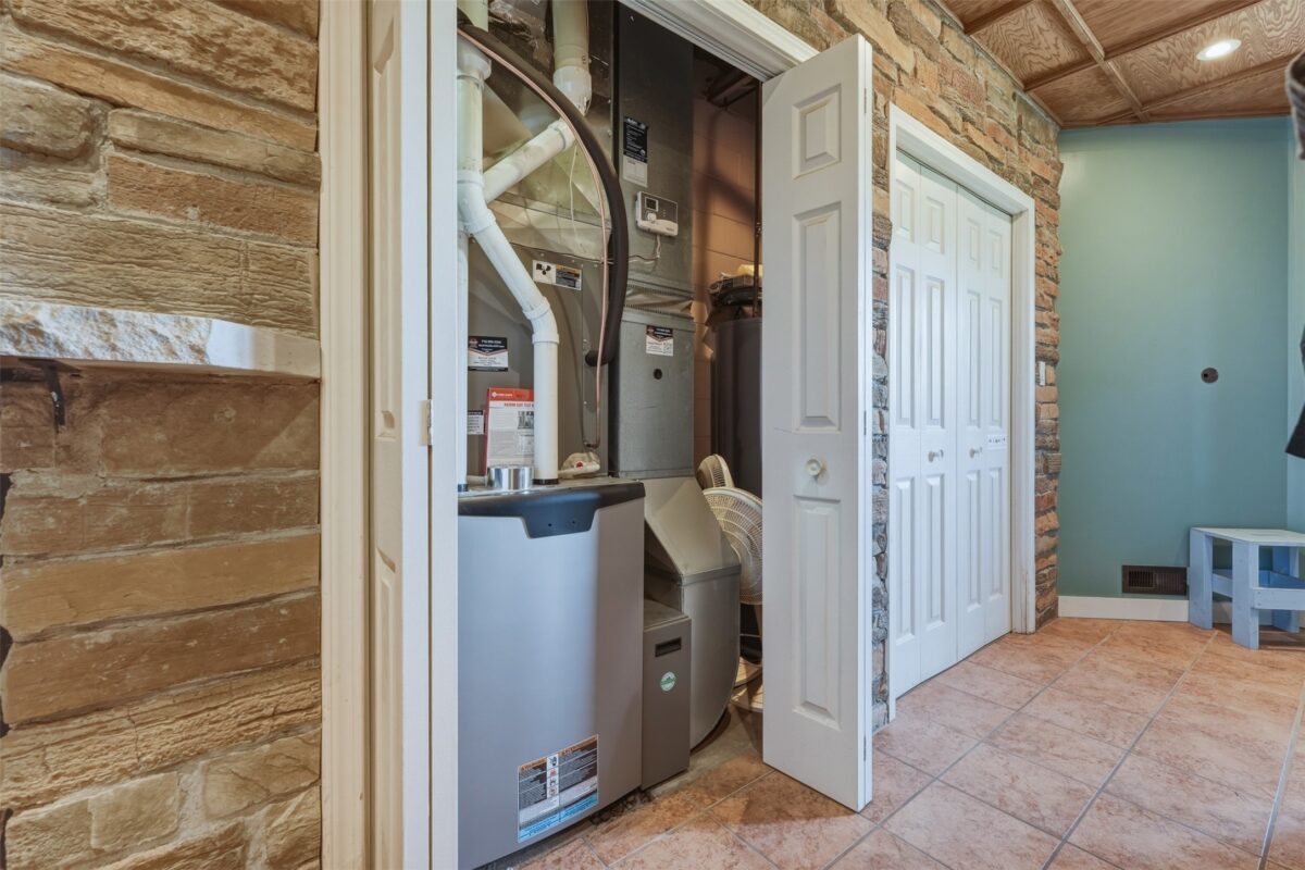 E655 Woodridge Drive, Eau Claire WI 54701 - Residential house for sale - MLS #1600907 - image31